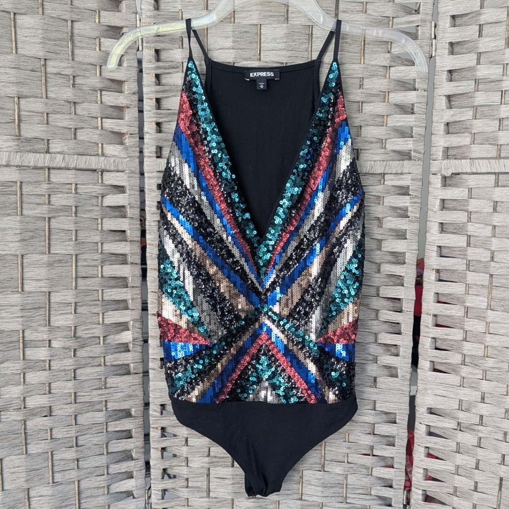 Express Bodysuit Black Sequin Chevron V-Neck Sleeveless Sz M Festival Glam